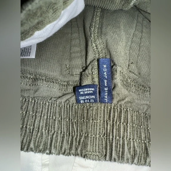 Like New Janie and Jack 2 Piece Boys Dinosaur Button Down w Green Corduroy Pants - Picture 10 of 14